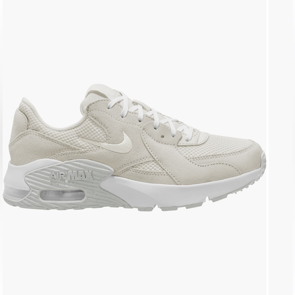 Nike Used but in perfect condition message me for details